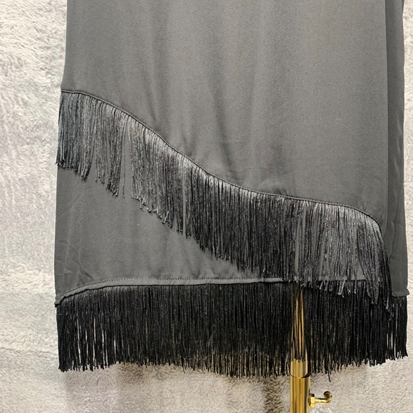 Anna Cai for Francesca’s Women’s Black Fringe Hem Slip Dress Size Large NWT - Picture 3 of 9